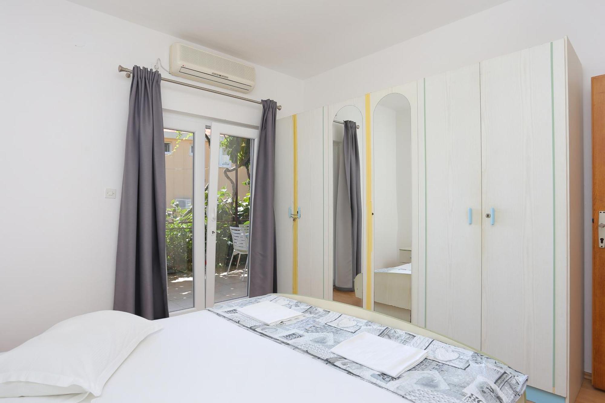 Apartments By The Sea Zivogosce - Blato, Makarska - 1057 Blato  Quarto foto